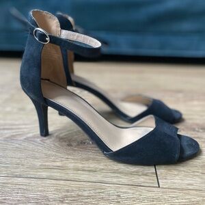 EUC H&M Faux Suede Closed Ankle & Peep Toe Strapy 3" Heel Size 9.5
